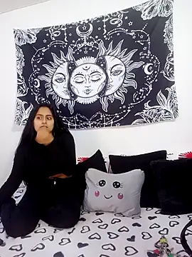 Snapshot of abby_n_emily chatting on October 23, 2025, 2:16 pm abby n emily online show from October 23, 2025, 2:16 pm