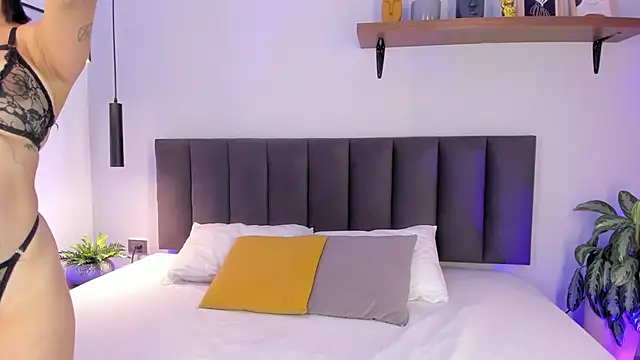 Snapshot of AilanaCortes chatting on October 27, 2025, 11:55 am AilanaCortes online show from October 27, 2025, 11:55 am