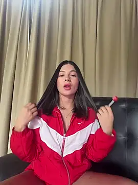 Snapshot of Rashel_Frost_ chatting on April 29, 2026, 8:04 pm Rashel Frost online show from April 29, 2026, 8:04 pm