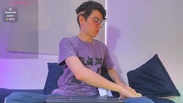 Snapshot of dani_angel_dark chatting on January 13, 2026, 9:19 pm dani angel dark online show from January 13, 2026, 9:19 pm