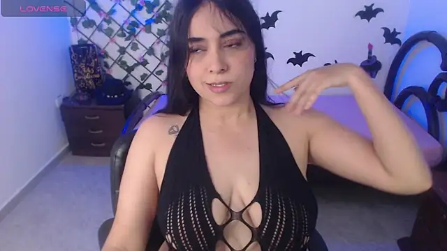 Snapshot of kathe_cam1 chatting on October 29, 2025, 1:21 pm kathe cam1 online show from October 29, 2025, 1:21 pm