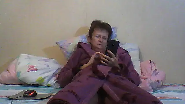 JesykaLove566 online show from February 19, 2026, 7:00 pm