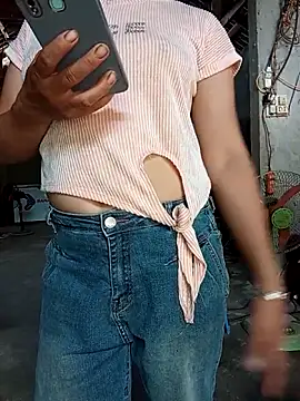 Snapshot of Myzak- chatting on June 18, 2026, 9:14 am Myzak- online show from June 18, 2026, 9:14 am