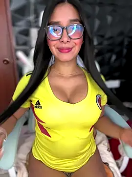 Snapshot of MiaSofia__ chatting on January 7, 2026, 7:52 pm MiaSofia online show from January 7, 2026, 7:52 pm