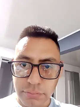 DariusNoir online show from October 21, 2025, 1:49 am