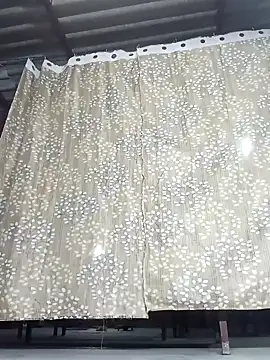 Rajni chauhan online show from November 10, 2025, 8:14 pm