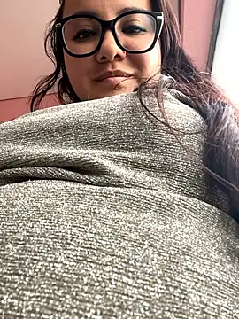 Snapshot of antoniamiller69 chatting on November 27, 2025, 5:46 pm antoniamiller69 online show from November 27, 2025, 5:46 pm