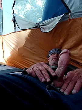 Snapshot of whitepony244 chatting on January 5, 2026, 8:45 pm whitepony244 online show from January 5, 2026, 8:45 pm