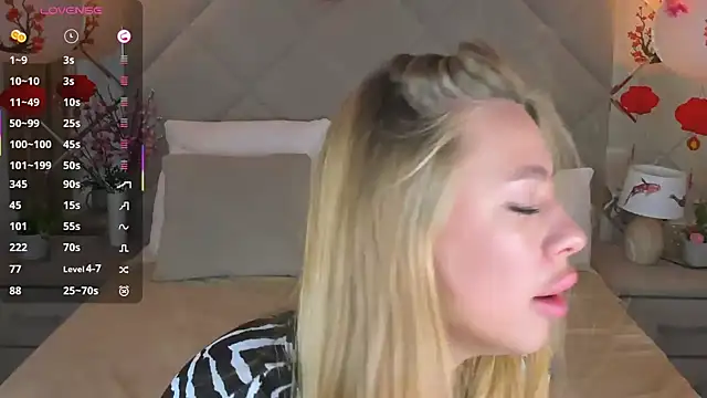 neighbour sex online show from November 17, 2025, 7:12 am