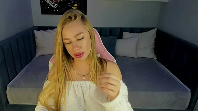 neighbour sex online show from November 6, 2025, 6:28 am