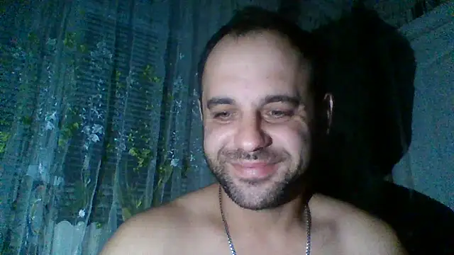 Snapshot of AndyLynn chatting on November 15, 2025, 7:12 am AndyLynn online show from November 15, 2025, 7:12 am