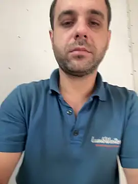 Snapshot of AndyLynn chatting on October 24, 2025, 7:40 am AndyLynn online show from October 24, 2025, 7:40 am