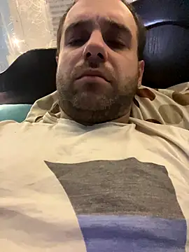 Snapshot of AndyLynn chatting on October 25, 2025, 6:41 pm AndyLynn online show from October 25, 2025, 6:41 pm