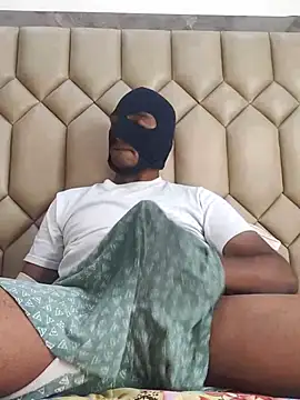 Mysterious Prince online show from December 2, 2025, 7:21 am