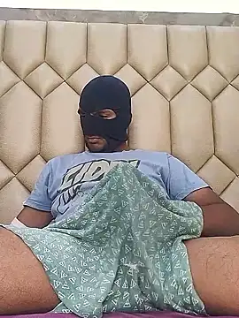 Mysterious Prince online show from December 4, 2025, 6:01 am