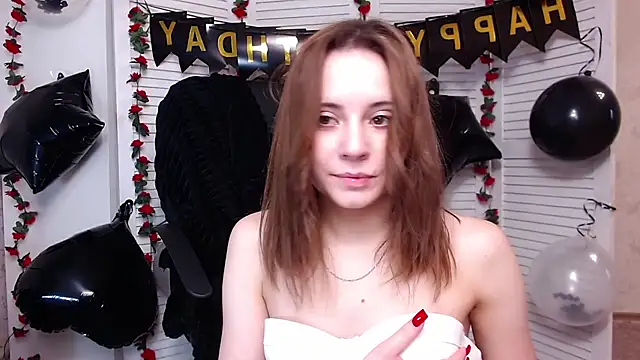 Snapshot of evaa_here_ chatting on November 7, 2025, 7:57 am evaa here online show from November 7, 2025, 7:57 am