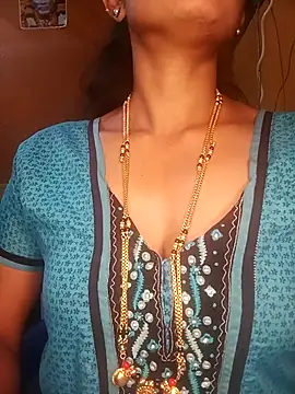 Snapshot of Deepa_telugu chatting on November 10, 2025, 6:18 am Deepa telugu online show from November 10, 2025, 6:18 am