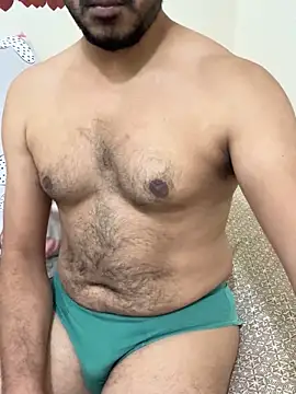 Snapshot of Handsome8677 chatting on November 13, 2025, 9:13 am Handsome8677 online show from November 13, 2025, 9:13 am