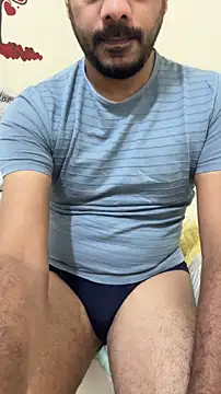 Snapshot of Handsome8677 chatting on October 23, 2025, 8:13 am Handsome8677 online show from October 23, 2025, 8:13 am