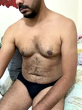 Snapshot of Handsome8677 chatting on November 3, 2025, 11:25 am Handsome8677 online show from November 3, 2025, 11:25 am