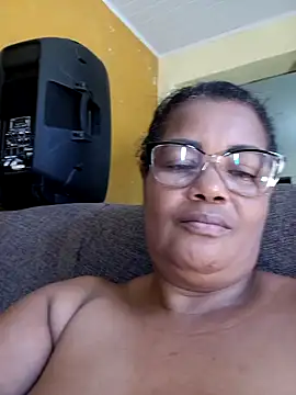 Snapshot of Pessoa54 chatting on October 25, 2025, 3:45 pm Pessoa54 online show from October 25, 2025, 3:45 pm