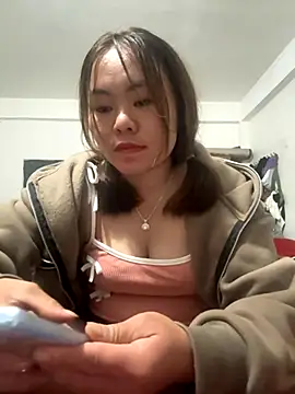 Snapshot of panda-bae chatting on November 3, 2025, 11:36 am panda-bae online show from November 3, 2025, 11:36 am