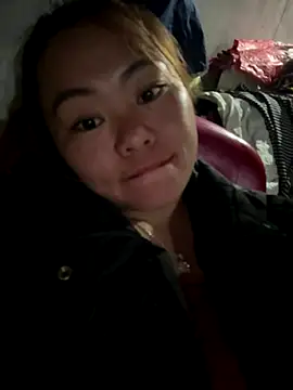 Snapshot of panda-bae chatting on November 19, 2025, 11:54 am panda-bae online show from November 19, 2025, 11:54 am