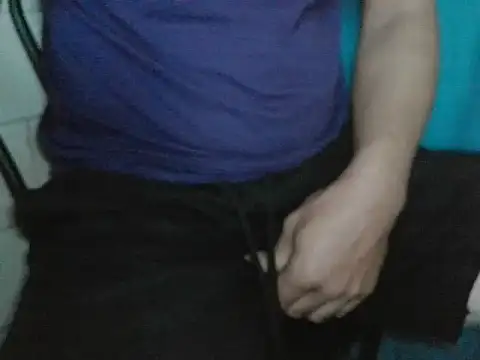 Snapshot of justmealex27 chatting on October 29, 2025, 7:18 am justmealex27 online show from October 29, 2025, 7:18 am