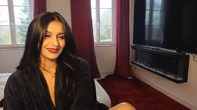 Lailawick online show from November 15, 2025, 2:54 pm