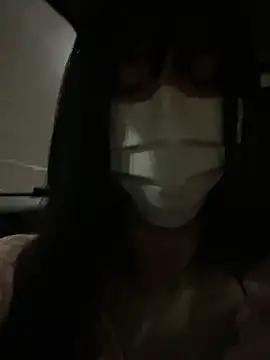 lsevenlll online show from November 24, 2025, 2:39 pm