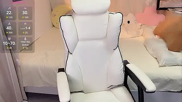 Ximi1 online show from October 22, 2025, 9:46 pm