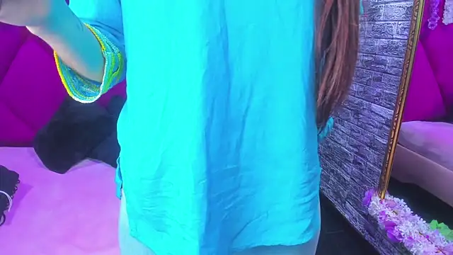 Snapshot of MariamGray1 chatting on December 16, 2025, 9:08 pm MariamGray1 online show from December 16, 2025, 9:08 pm