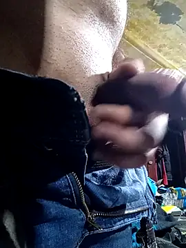 Snapshot of Cogelonregio chatting on November 7, 2025, 12:04 am Cogelonregio online show from November 7, 2025, 12:04 am