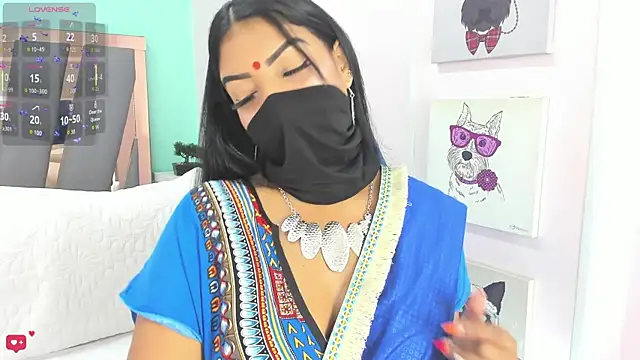 Snapshot of Iniya_Parul chatting on May 18, 2026, 2:55 pm Iniya Parul online show from May 18, 2026, 2:55 pm