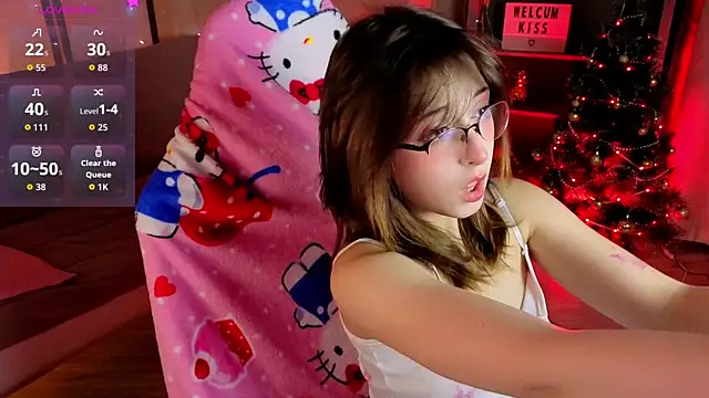 Snapshot of Soffi_Toffi chatting on December 23, 2025, 10:25 am Soffi Toffi online show from December 23, 2025, 10:25 am