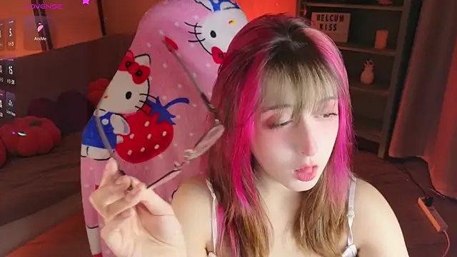 Soffi Toffi online show from March 18, 2026, 12:19 pm