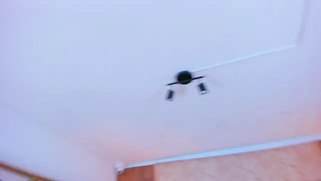 Antonella Russo1 online show from October 29, 2025, 1:21 pm