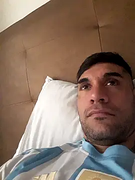 Stormandloganxxx online show from February 15, 2026, 10:09 pm