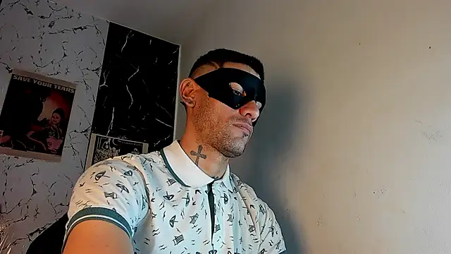 Snapshot of Stormandloganxxx chatting on December 3, 2025, 2:27 pm Stormandloganxxx online show from December 3, 2025, 2:27 pm