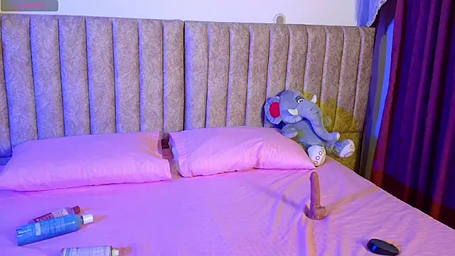 Snapshot of LittleStar_SM chatting on November 10, 2025, 4:28 am LittleStar SM online show from November 10, 2025, 4:28 am