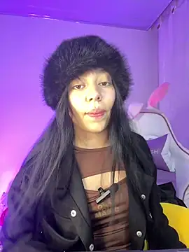 Snapshot of Midori_rosse chatting on April 22, 2026, 1:34 am Midori rosse online show from April 22, 2026, 1:34 am