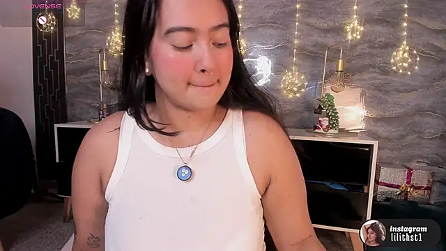 lilithst  online show from January 6, 2026, 7:07 pm