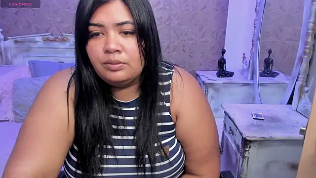 Sara clk online show from April 2, 2026, 8:04 pm