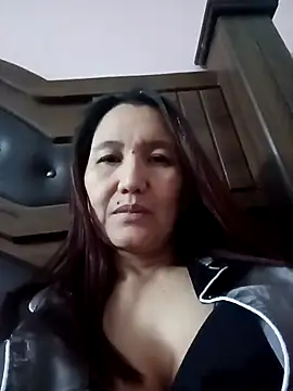 Bigtitsass81 online show from November 12, 2025, 6:45 pm