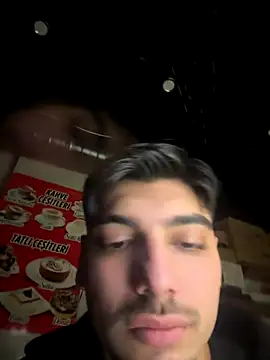 Snapshot of emir343475 chatting on November 16, 2025, 9:51 pm emir343475 online show from November 16, 2025, 9:51 pm