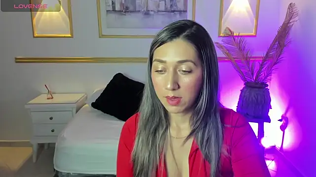 karlyy  online show from February 21, 2026, 12:18 pm