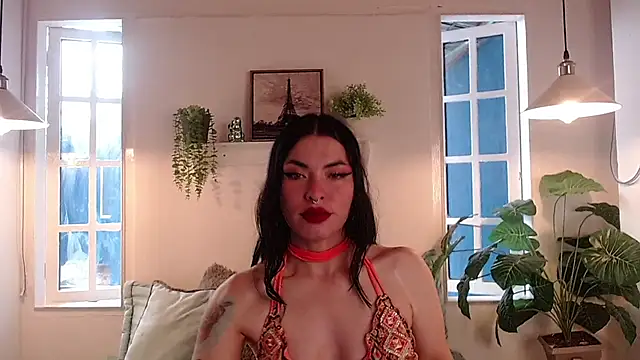 liafaith online show from November 5, 2025, 1:36 pm