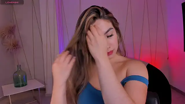 AnnieMonroe1 online show from February 13, 2026, 11:54 am