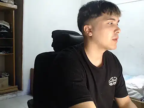 CuteAlexBoy online show from February 6, 2026, 3:41 pm