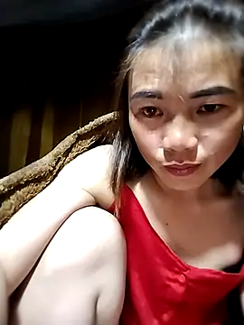 Snapshot of omai-ngot chatting on December 4, 2025, 2:27 pm omai-ngot online show from December 4, 2025, 2:27 pm